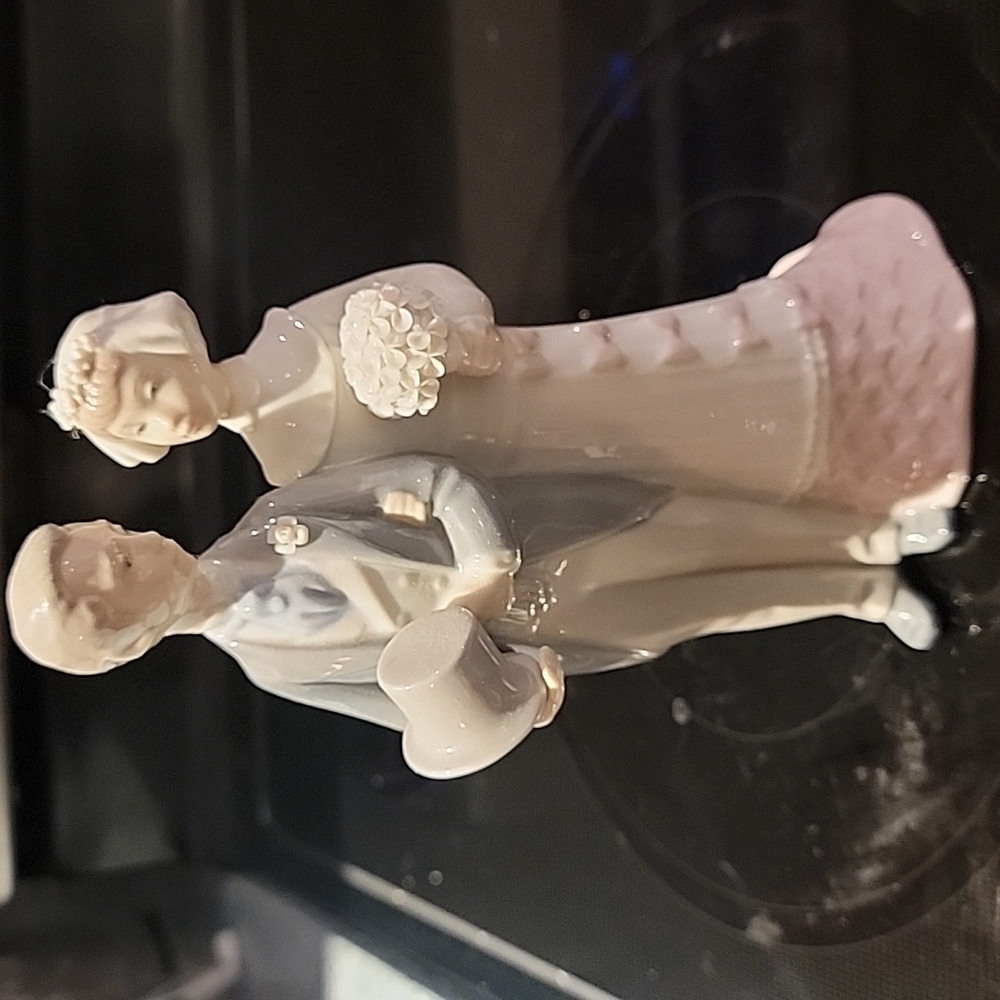 Wedding cake topper - Picture 2 of 2